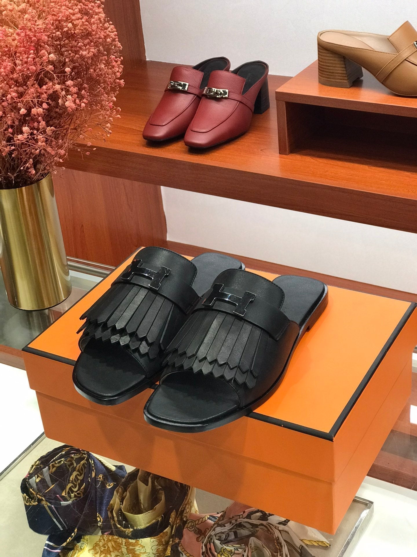 HERMES ROYAL SANDAL BLACK LAMBSKIN