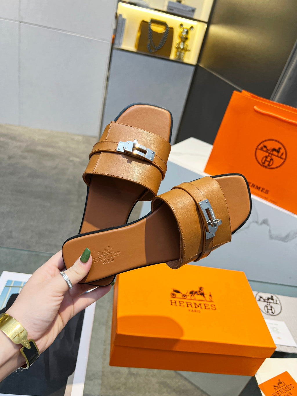 HERMES Giulia Sandal Tan Calfskin