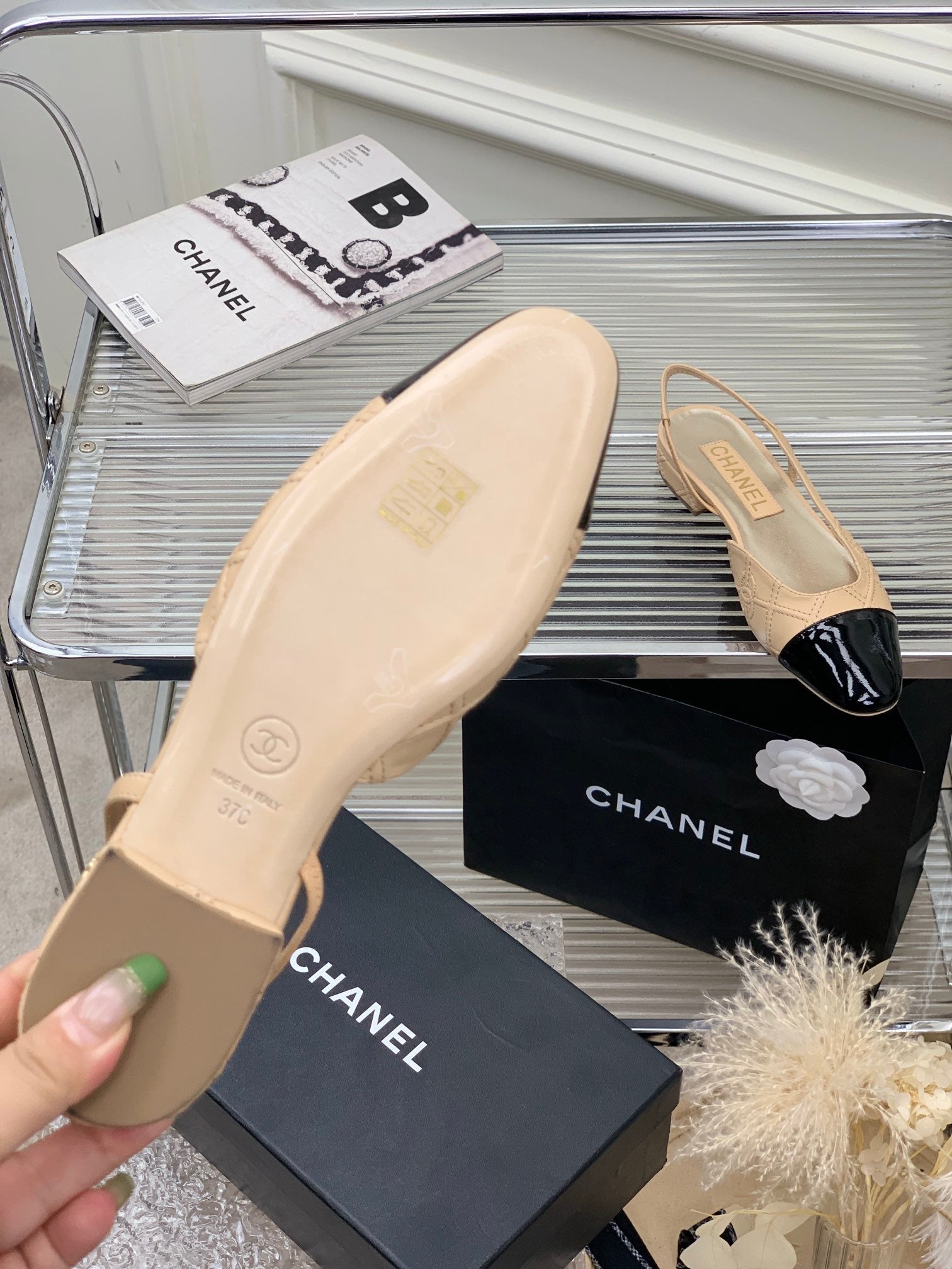 CHANEL SLINGBACKS 20 BEIGE CREAM MIX BLACK CALFSKIN