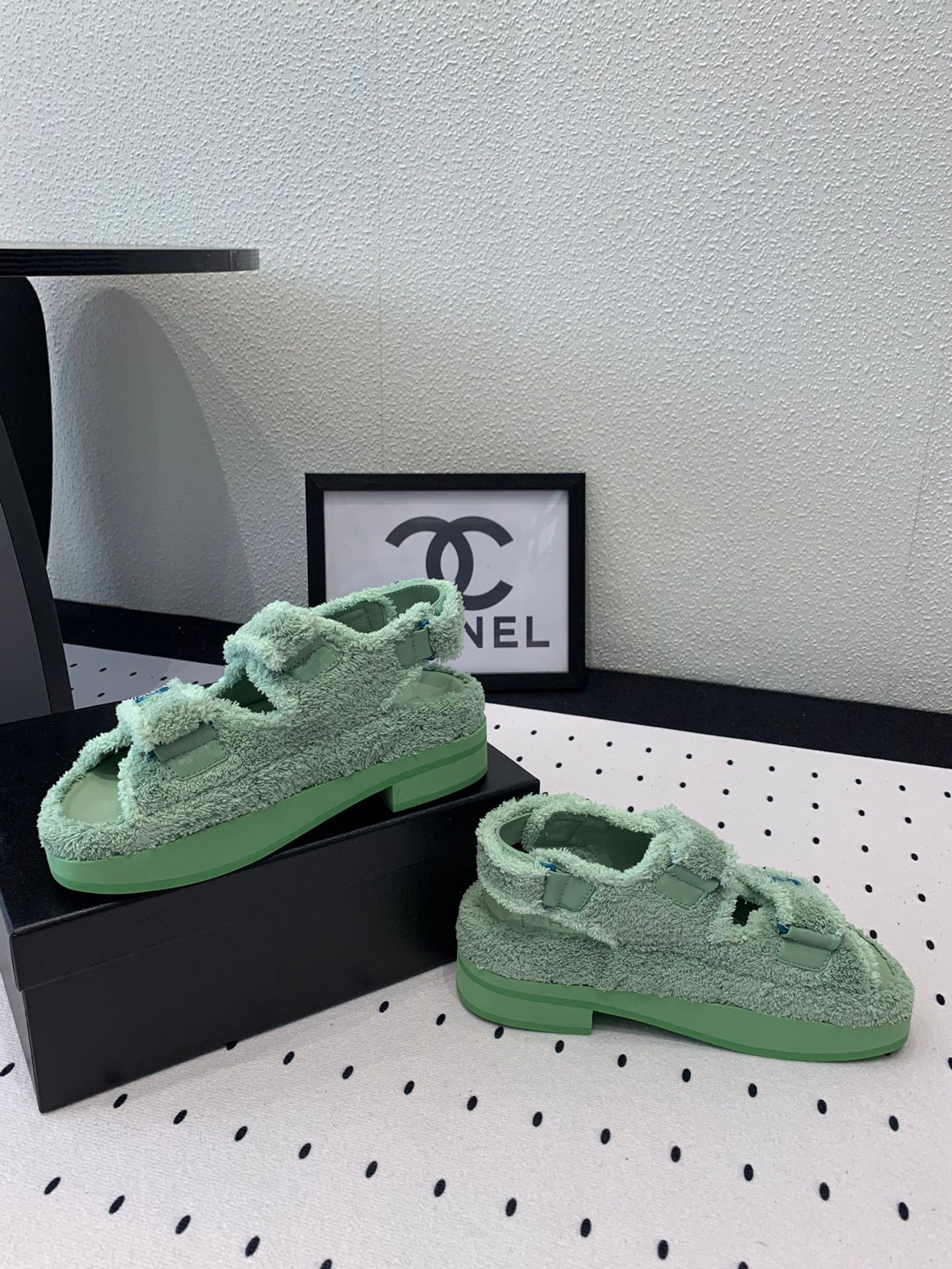 CHANEL DAD SANDALS PLATFORM IN MINT GREEN FUR