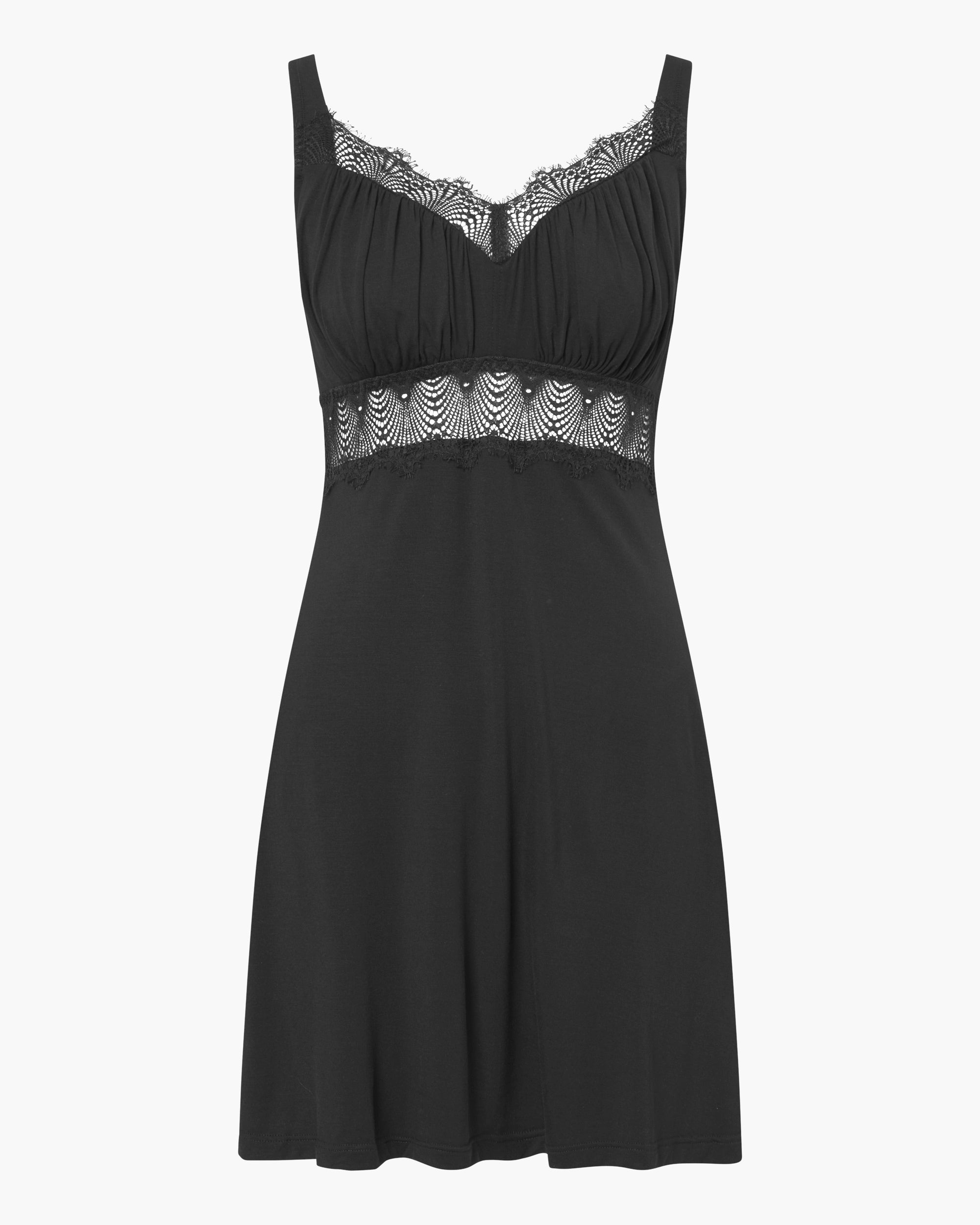 Curvy Chemise