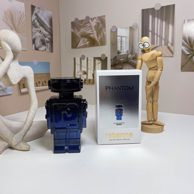 Rabanne Phantom Intense bottle and box lifestyle display