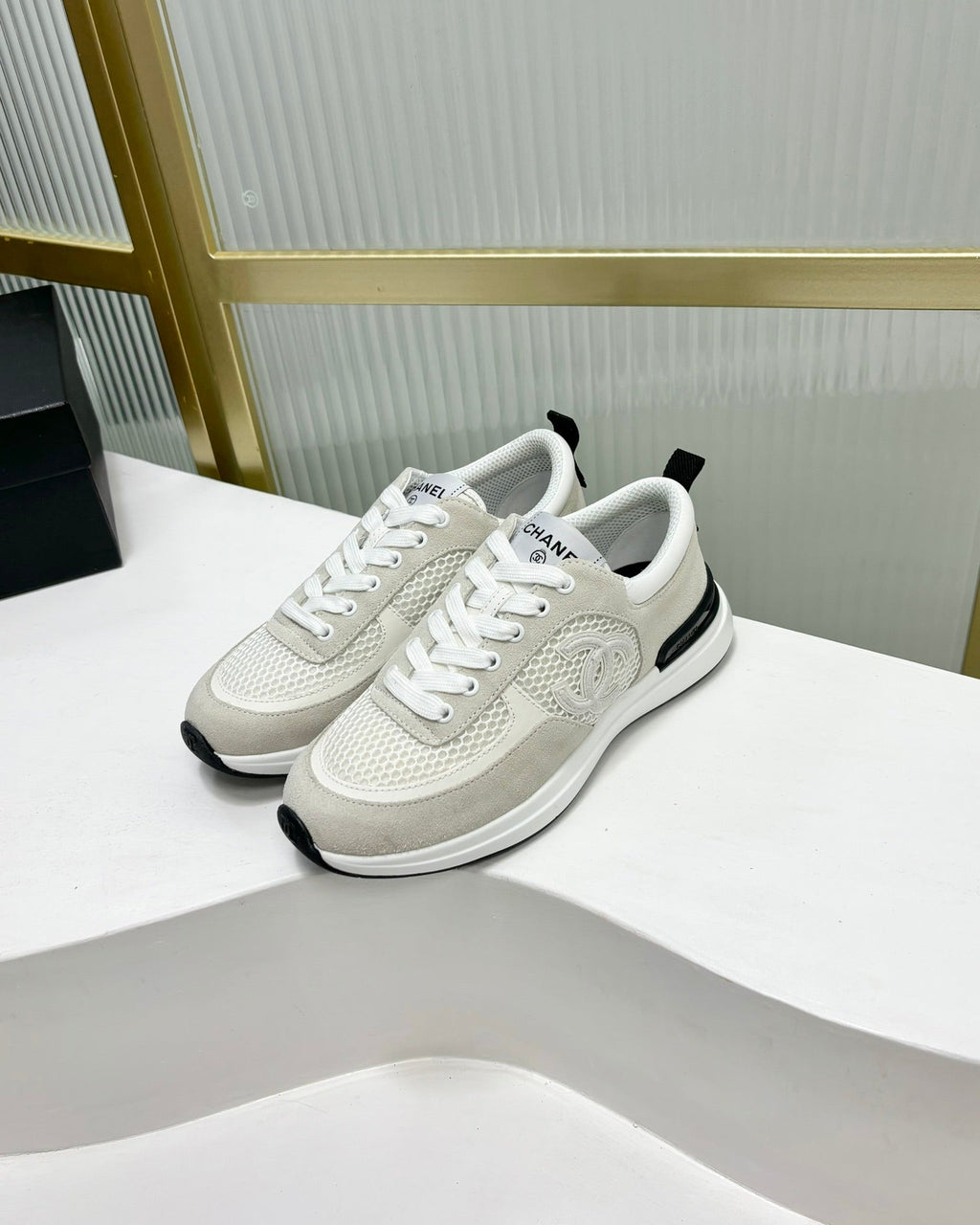 CHANEL SNEAKER IN GREY SUEDE AND WHITE BREATHABLE MESH