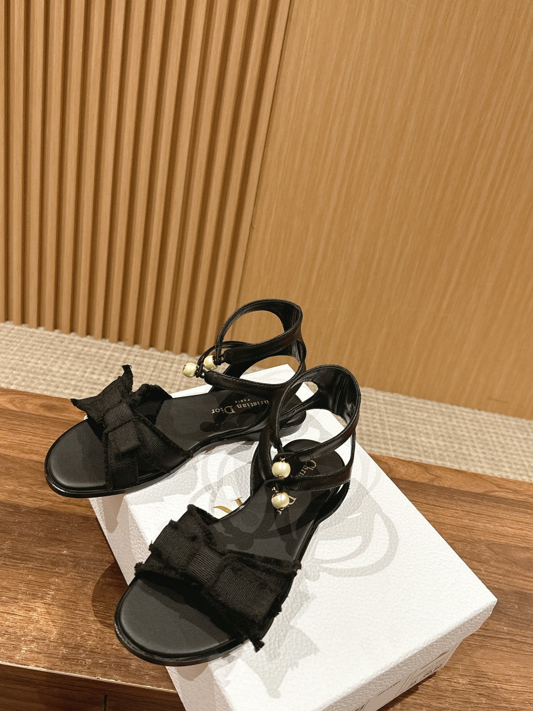 DIOR AABLE SANDALS 25S IN BLACK FABRIC AND LAMBSKIN WITH PEARL DETAILING